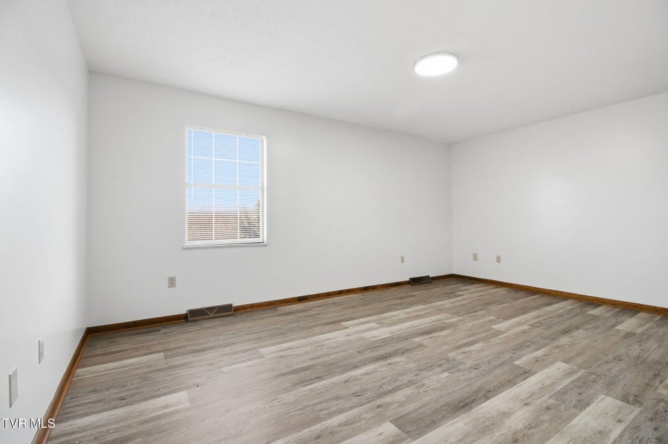 Photo #22: 1530 Easterly Road