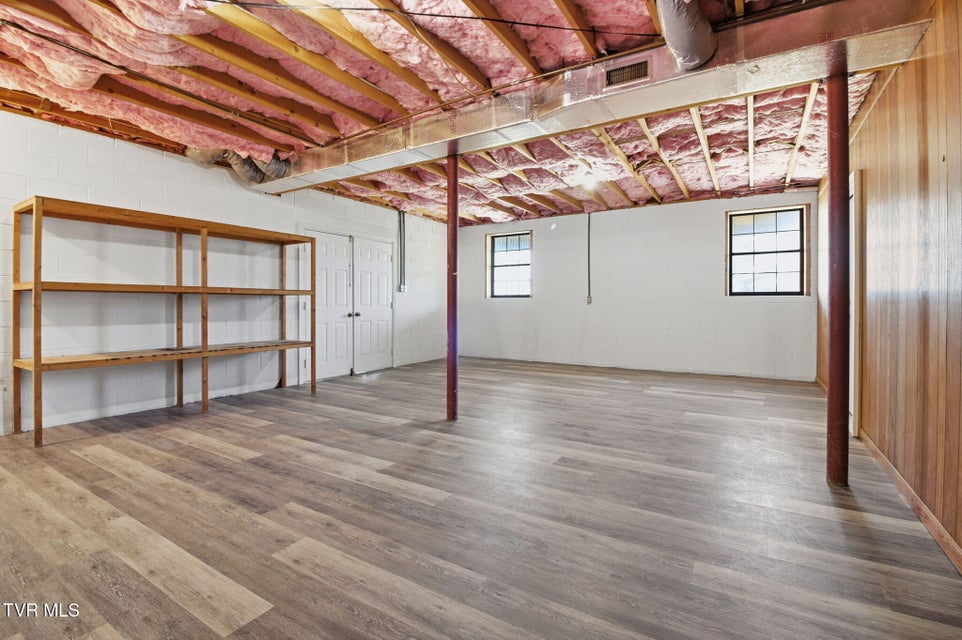 Photo #36: 1530 Easterly Road