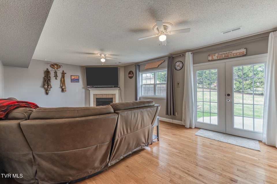 Photo #38: 330 Katie Court