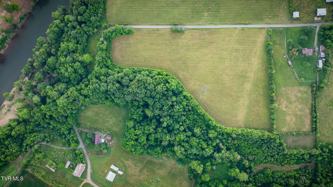 Photo #13: 185 Lester Snapp Road