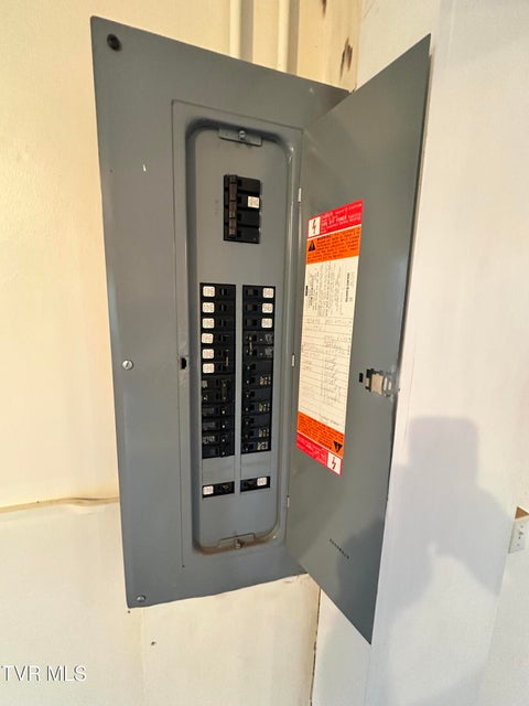 Photo #19: 2531 Mendota Road