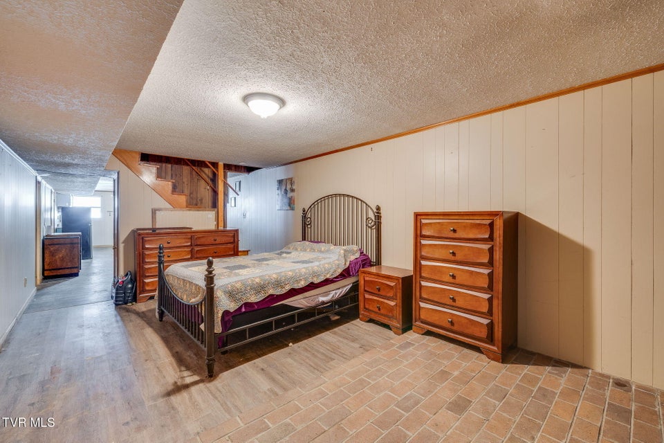 Photo #35: 20483 Hoot Owl Road