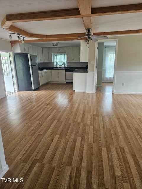 Photo #4: 887 Old Kentucky Road