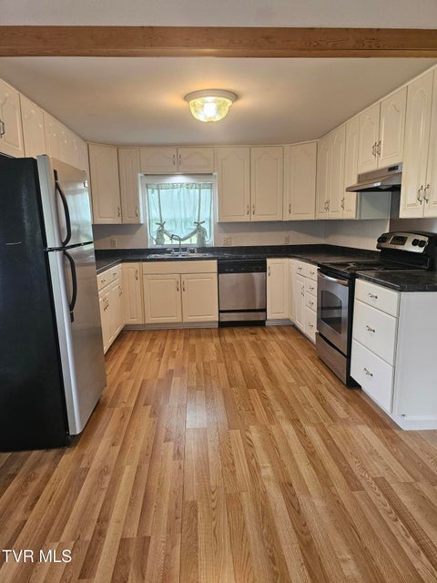 Photo #5: 887 Old Kentucky Road