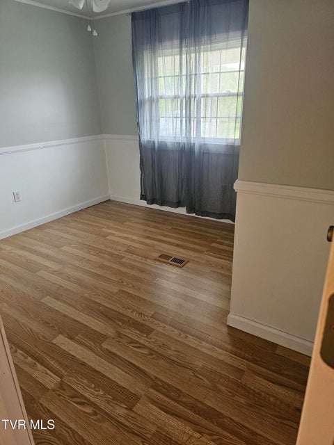 Photo #9: 887 Old Kentucky Road