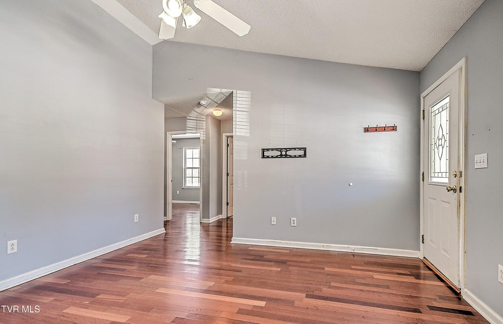 Photo #3: 104 Saint James Place