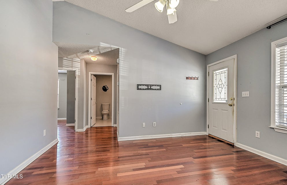 Photo #4: 104 Saint James Place