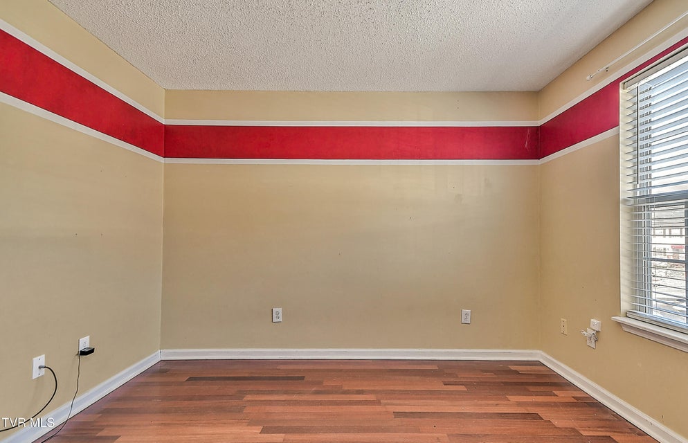 Photo #16: 104 Saint James Place