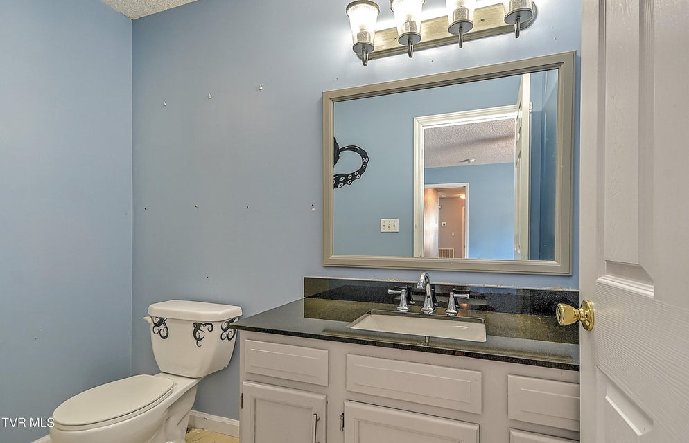 Photo #26: 104 Saint James Place