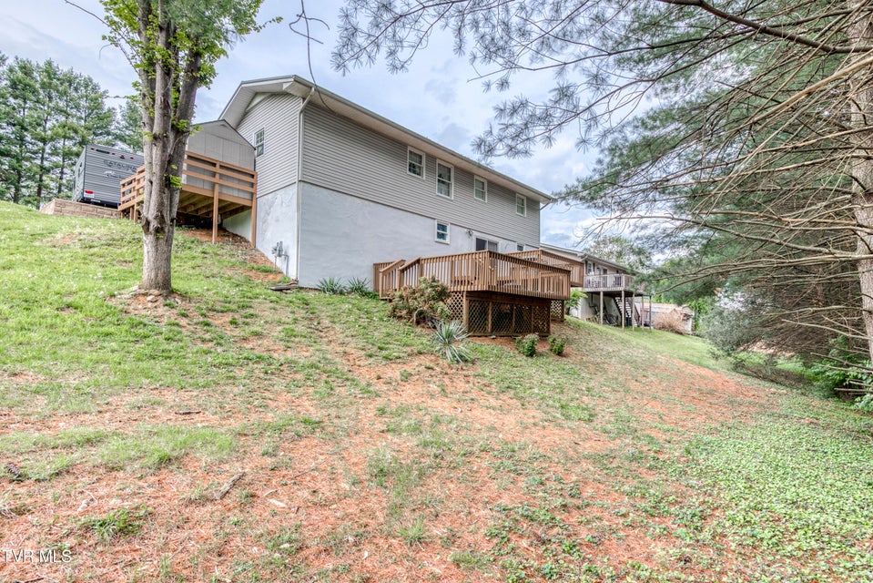 Photo #30: 226 High Oak Drive