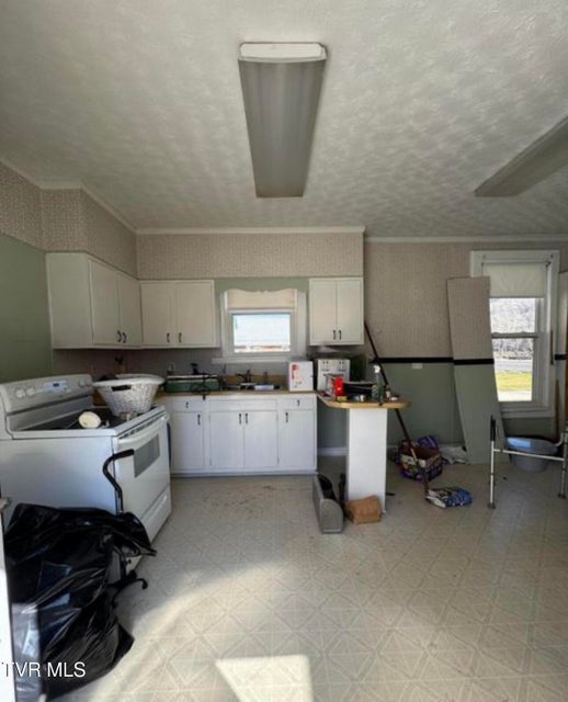 Photo #10: 3926 Highway 81 