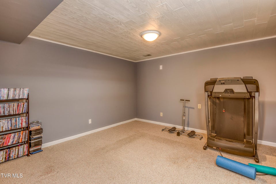 Photo #26: 226 High Oak Drive