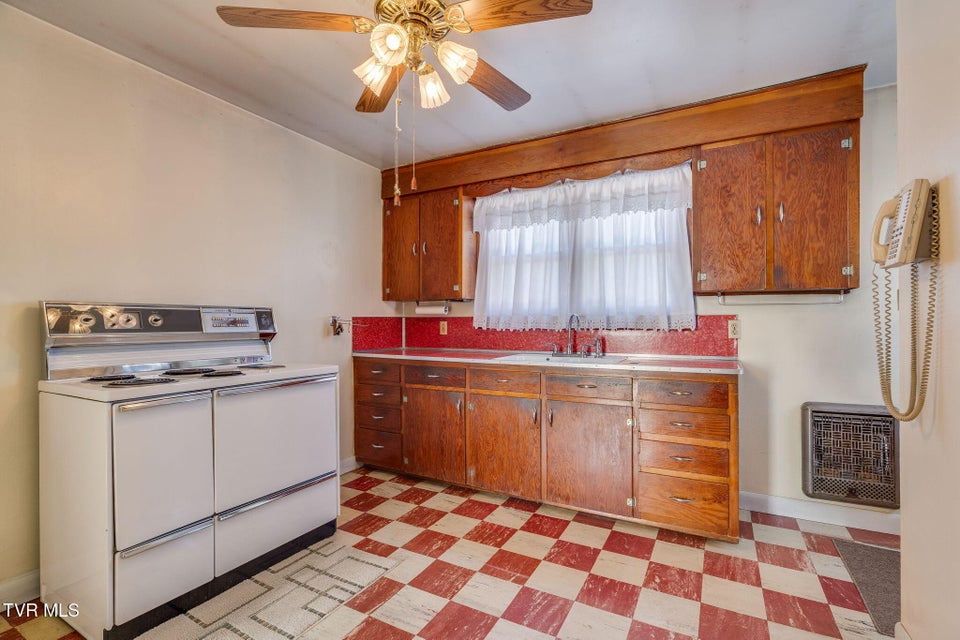 Photo #9: 2844 Rocky Springs Road