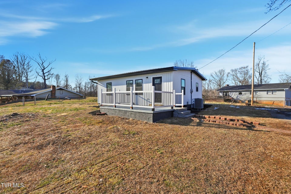 Photo #3: 1040 Tipton Avenue