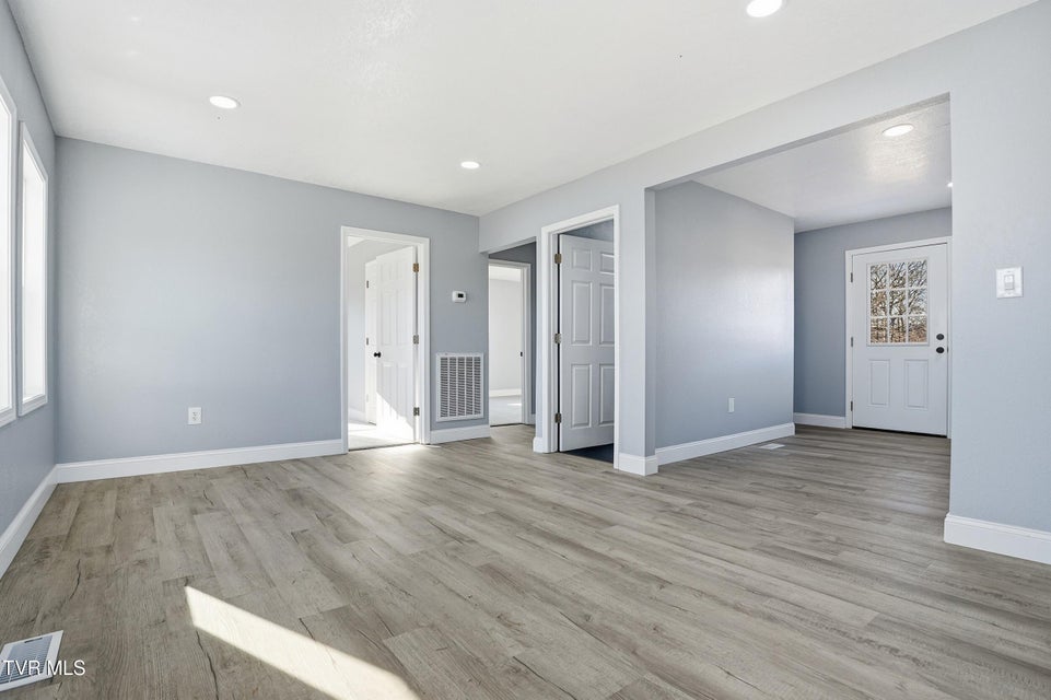 Photo #7: 1040 Tipton Avenue