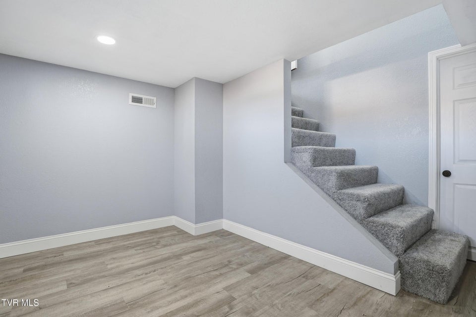 Photo #18: 1040 Tipton Avenue