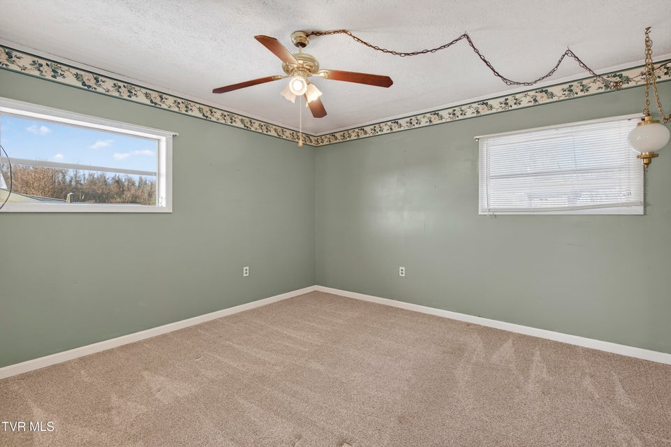 Photo #18: 228 Sioux Road