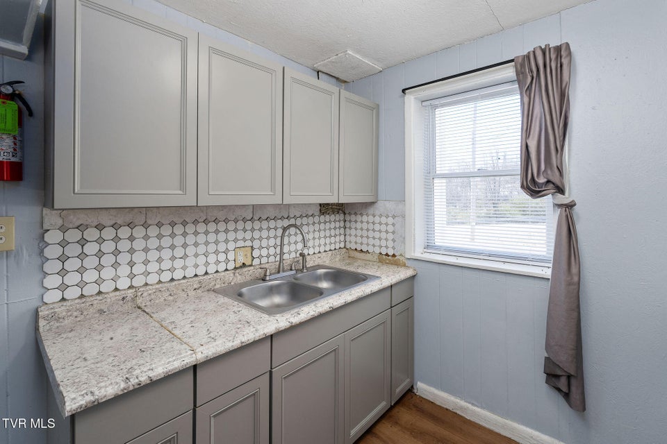 Photo #16: 4033 Harbor Chapel Road