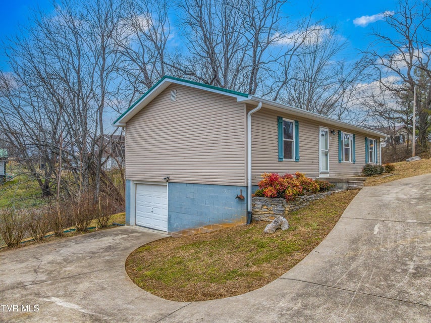 Photo #2: 1423 Guinn Road