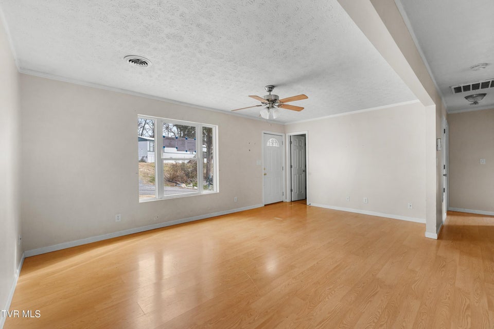 Photo #6: 1423 Guinn Road