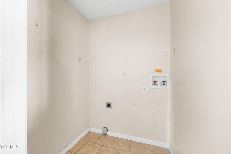 Photo #8: 1423 Guinn Road