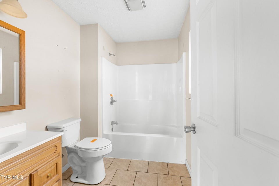 Photo #11: 1423 Guinn Road