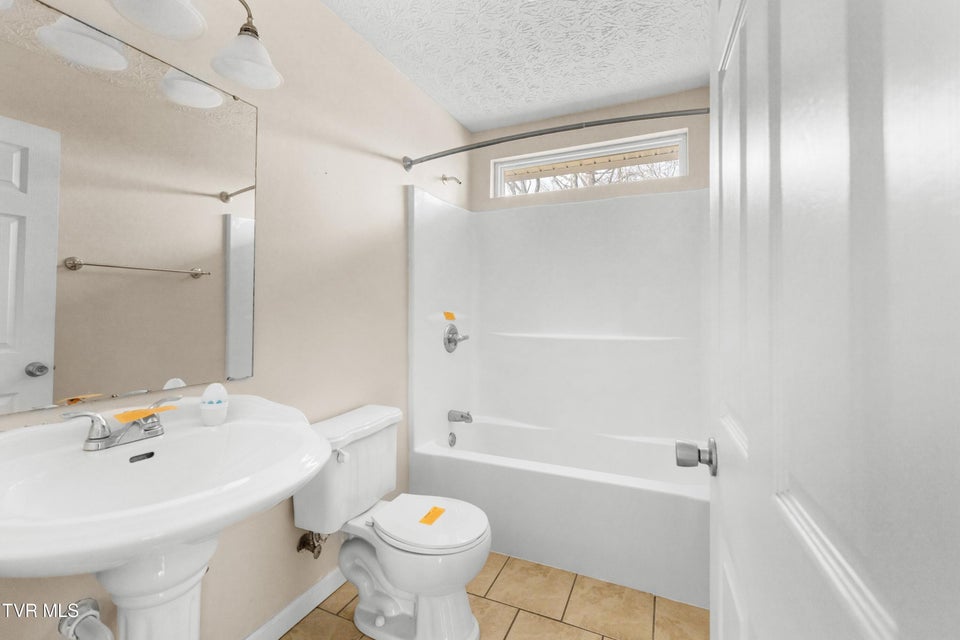 Photo #14: 1423 Guinn Road