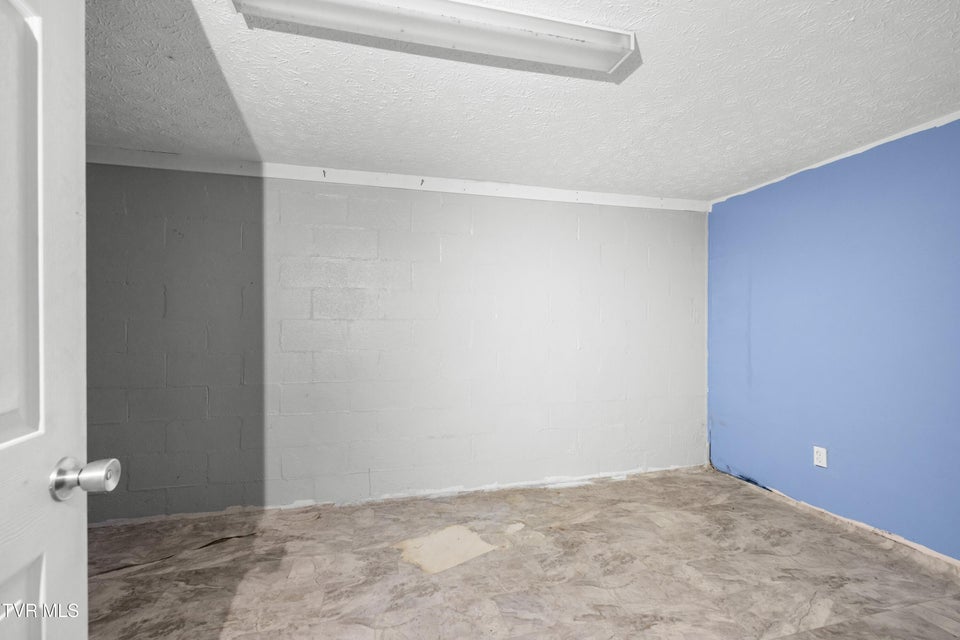 Photo #20: 1423 Guinn Road