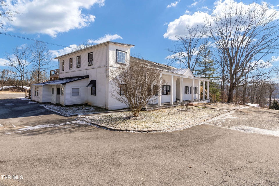 Photo #7: 4033 Harbor Chapel Road