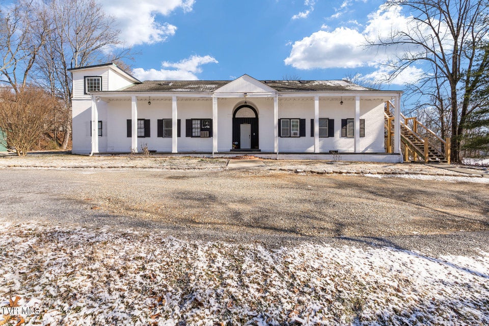 Photo #9: 4033 Harbor Chapel Road