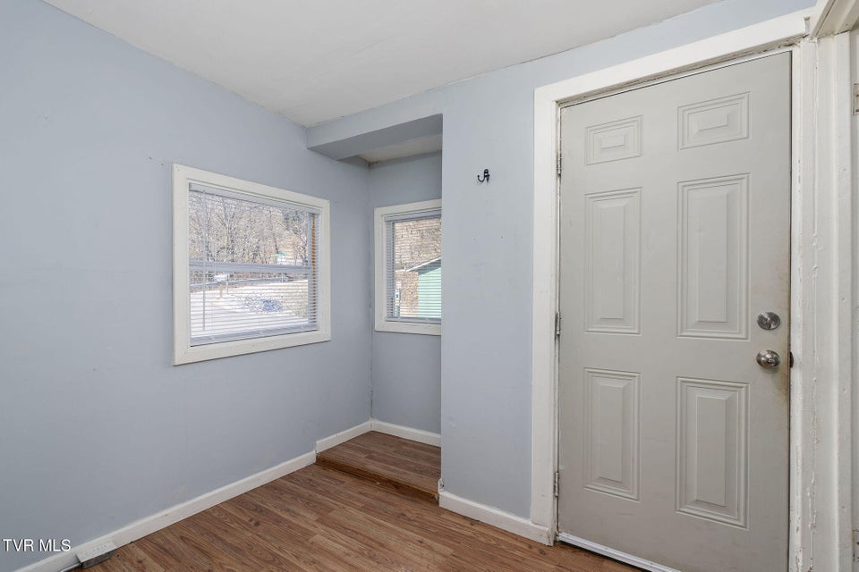 Photo #37: 4033 Harbor Chapel Road