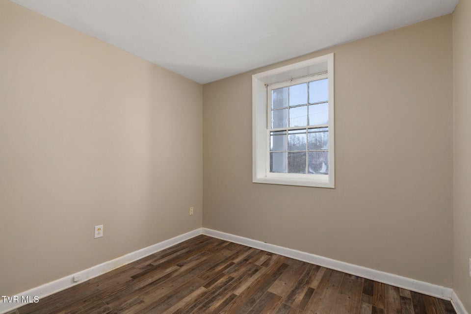 Photo #49: 4033 Harbor Chapel Road