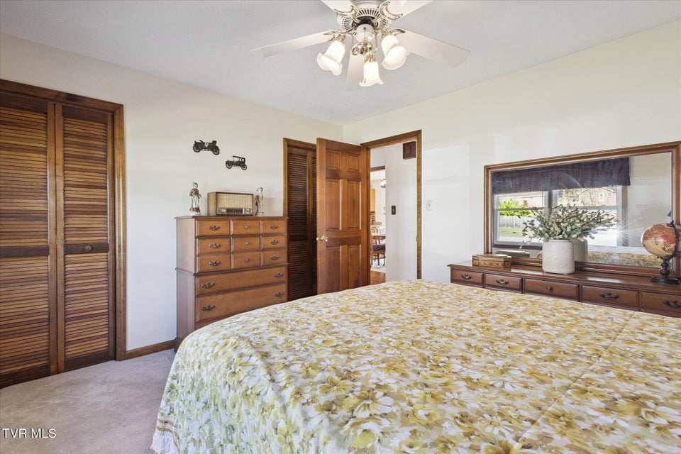 Photo #26: 122 Tiffany Lane