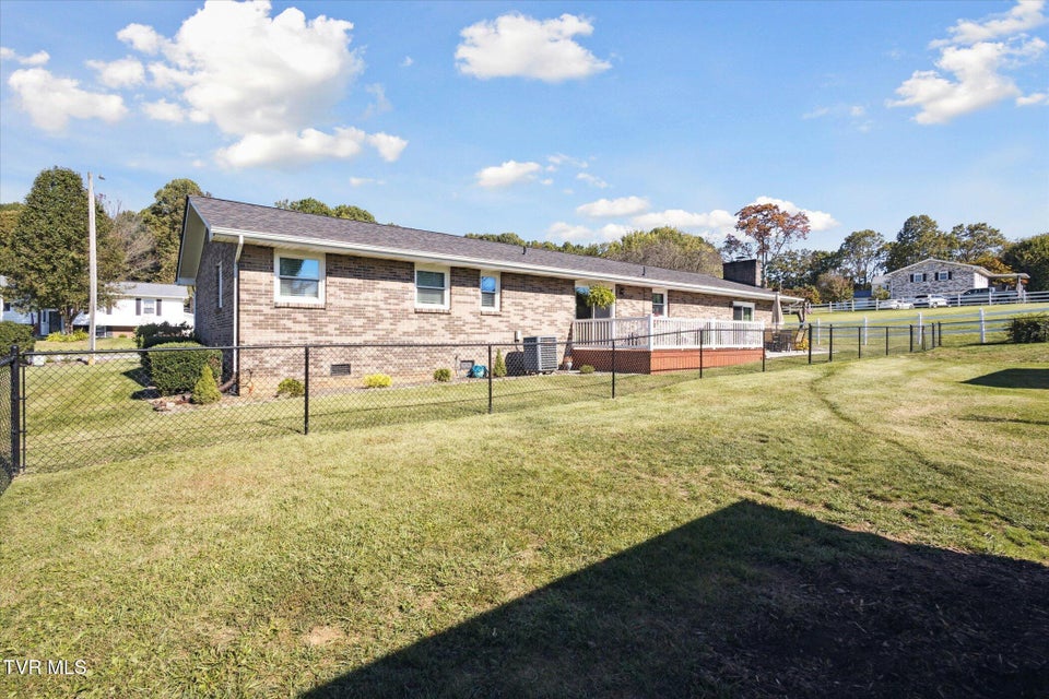 Photo #29: 122 Tiffany Lane