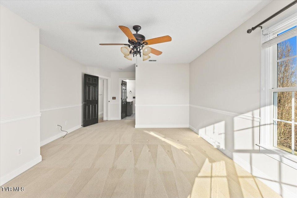 Photo #28: 117 Barefoot Landing Drive