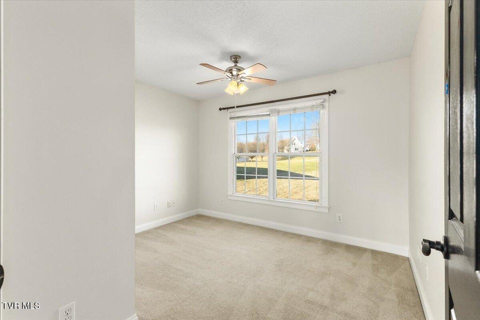 Photo #32: 117 Barefoot Landing Drive