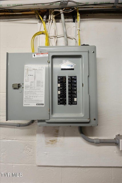 Photo #51: 117 Barefoot Landing Drive