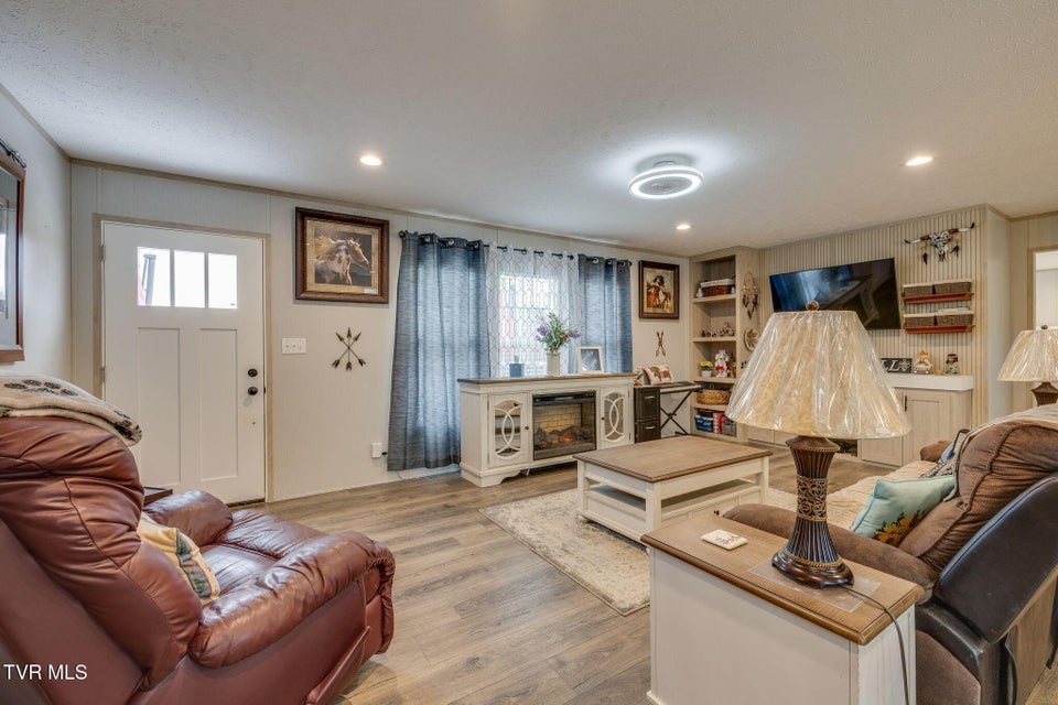 Photo #6: 2475 Wesley Chapel Road