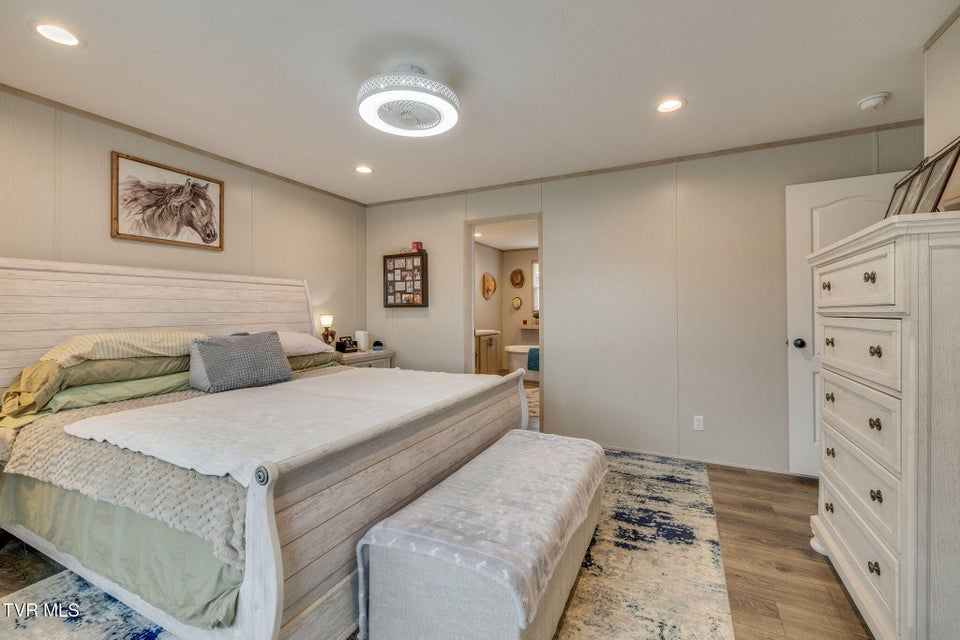 Photo #18: 2475 Wesley Chapel Road