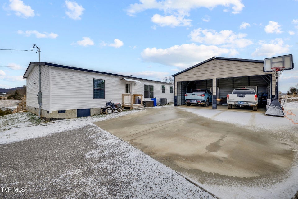 Photo #34: 2475 Wesley Chapel Road