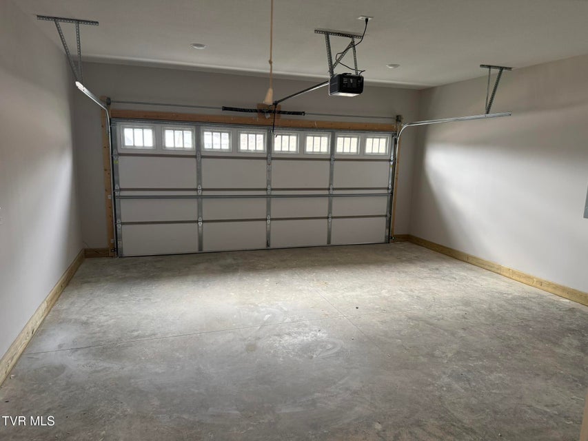 Photo #26: 560 Catalina Court