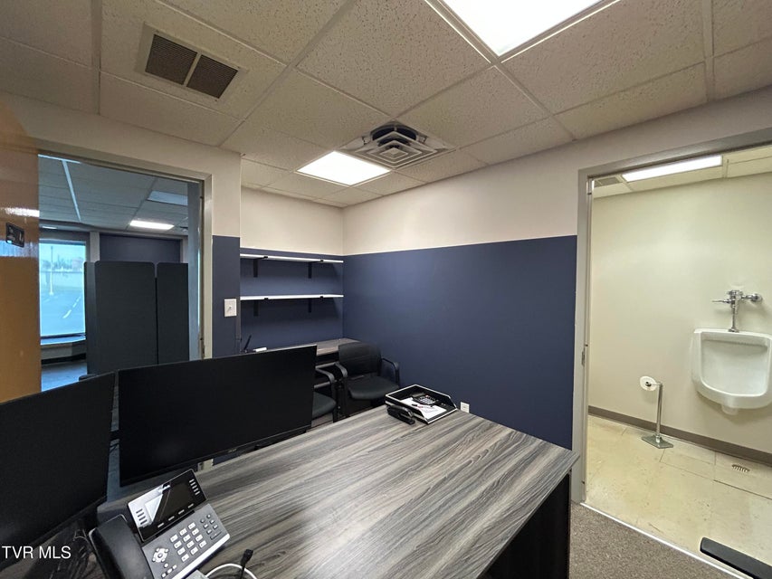 Photo #14: 442 Economy Road