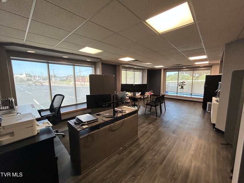 Photo #18: 442 Economy Road