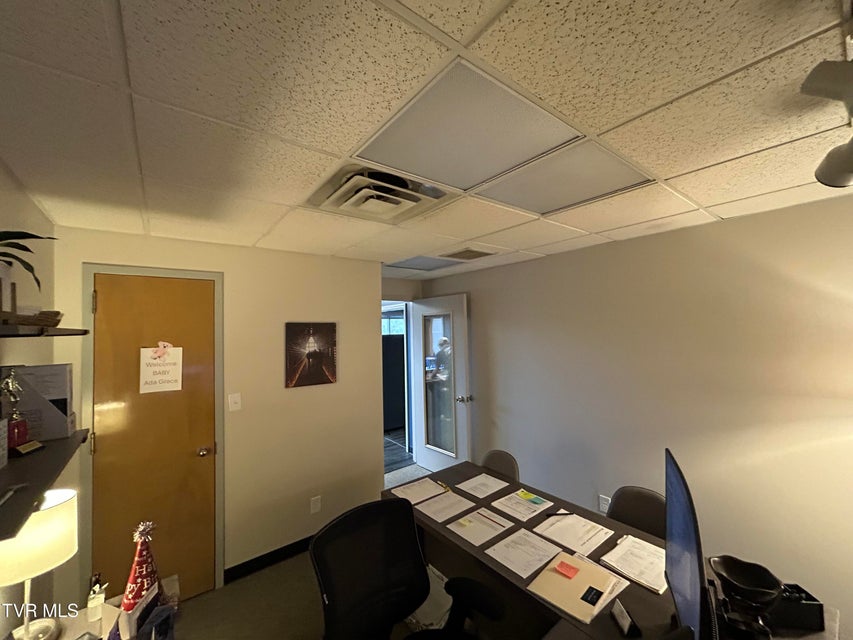 Photo #22: 442 Economy Road