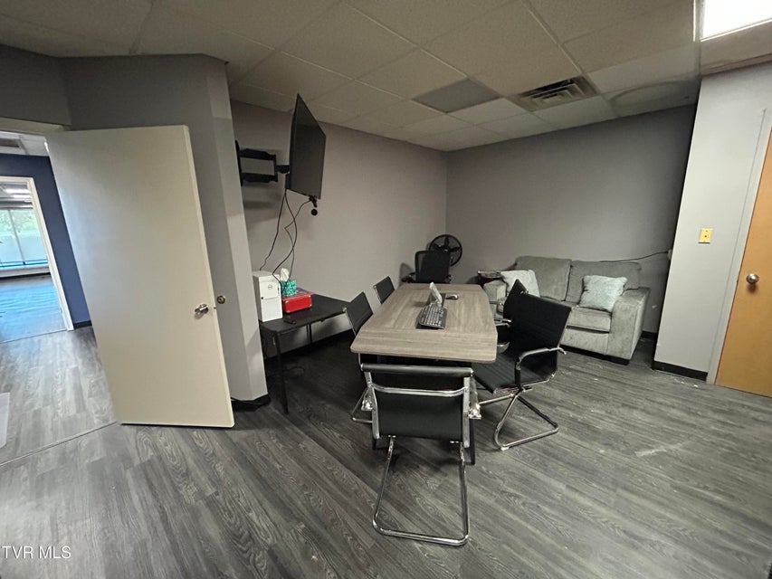 Photo #28: 442 Economy Road