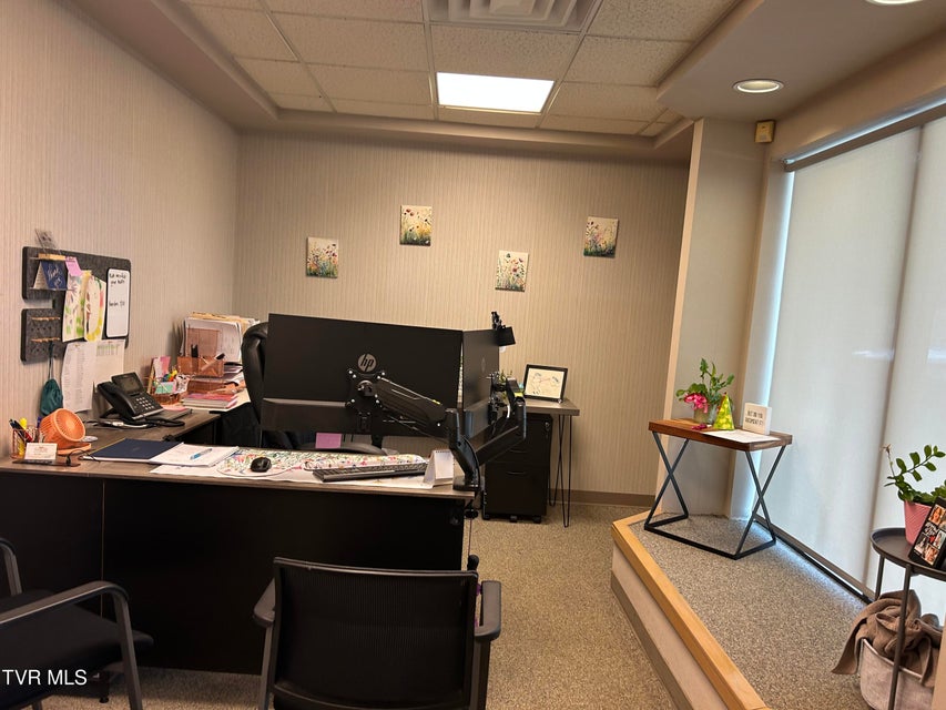 Photo #31: 442 Economy Road