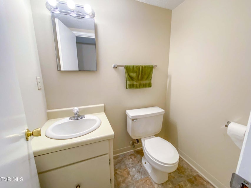 Photo #7: 746 Martin Luther King Jr Boulevard