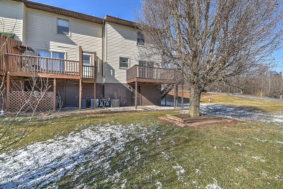 Photo #23: 1476 Tn-126 