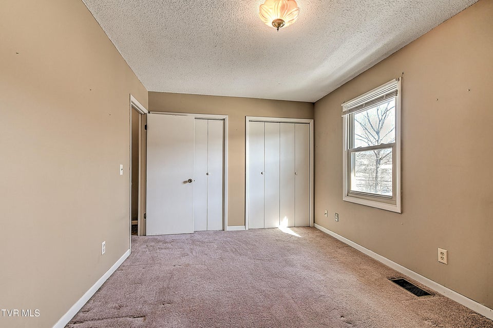 Photo #12: 1476 Tn-126 