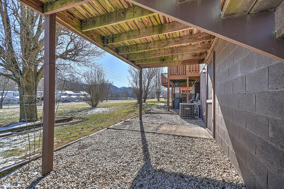 Photo #21: 1476 Tn-126 